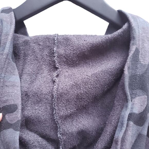 Sundry Camo Zip Up Hoodie Light Dark Grey Print Size 2 Medium Sweatshirt Comfy - Picture 5 of 15